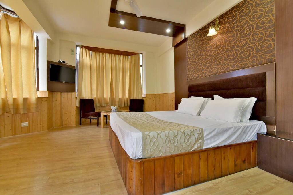 Hotel Devlok Primal Мусори Екстериор снимка